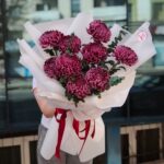 Букет из 9 хризантем Бигуди с эвкалиптом